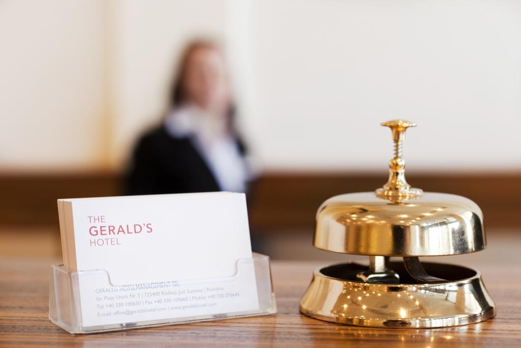 The Gerald'S Hotel Rădăuţi المظهر الخارجي الصورة