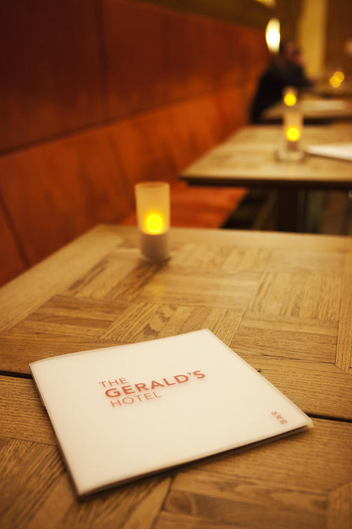 The Gerald'S Hotel Rădăuţi المظهر الخارجي الصورة